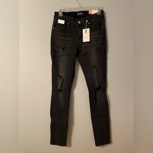 MetHera skinny jeans, distressed, NWT, size 8, black